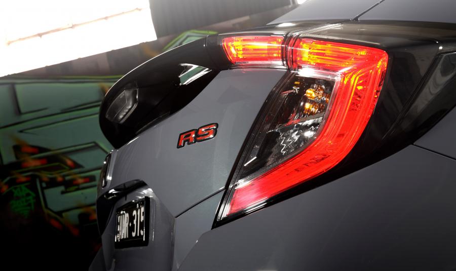 Детали экстерьера Honda Civic RS Hatchback 2017 года  (AU) (фото 16 из 47)